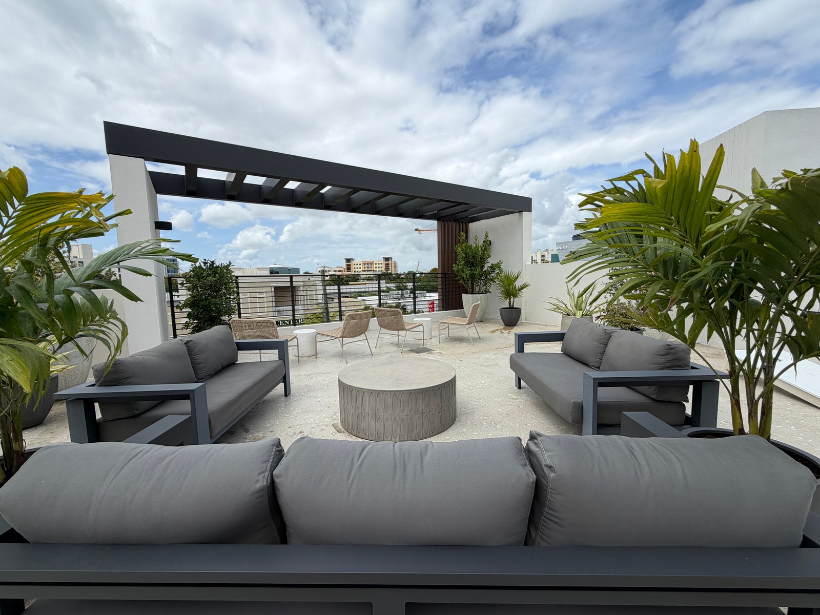 Bower SoMi Rooftop Lounge